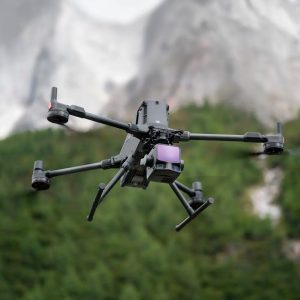 Camera-Dji-Lidar-Zenmuse-L3-foto05